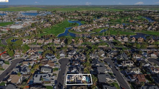 2110 Largo Ct, Discovery Bay, CA 94505