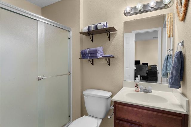 1302 NW Hidden Ridge Circle, Blue Springs, MO 64015