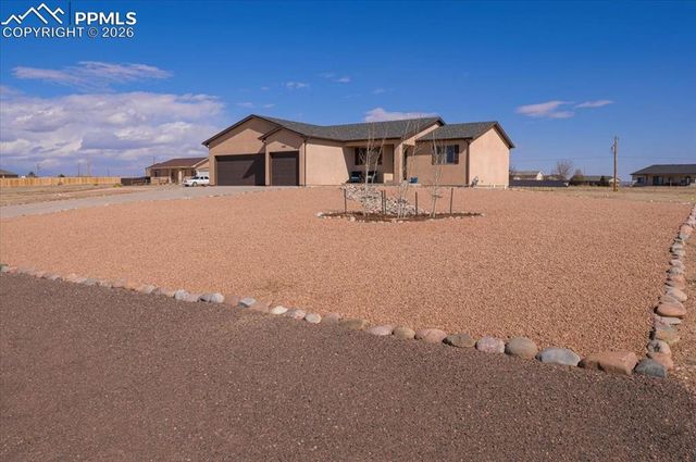 1485 E Ithaca Drive, Pueblo, CO 81007