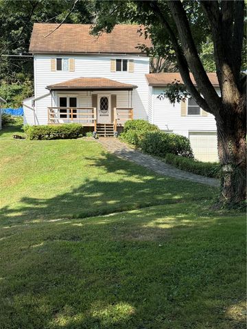 125 Ayers Ave, Twp Of But Se, PA 16001