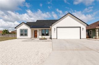 13942 Ketch St, Corpus Christi, TX 78418