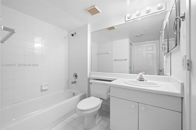 2600 S University Dr 107, Davie, FL 33328