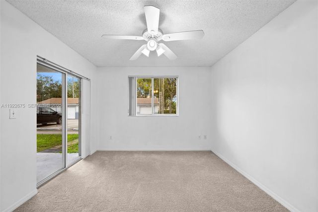 2600 S University Dr 107, Davie, FL 33328