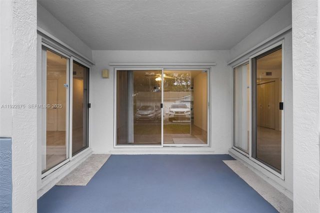 2600 S University Dr 107, Davie, FL 33328