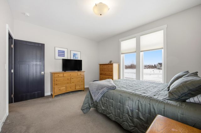 7179 37th Street N, Moorhead, MN 56560