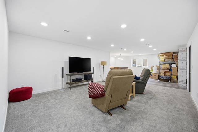 7179 37th Street N, Moorhead, MN 56560