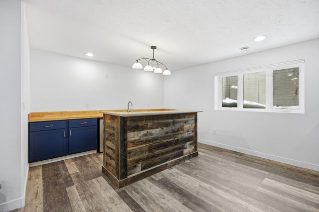 7179 37th Street N, Moorhead, MN 56560