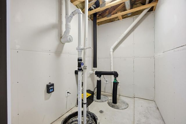 7179 37th Street N, Moorhead, MN 56560