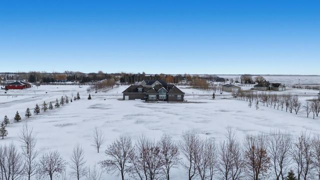 7179 37th Street N, Moorhead, MN 56560