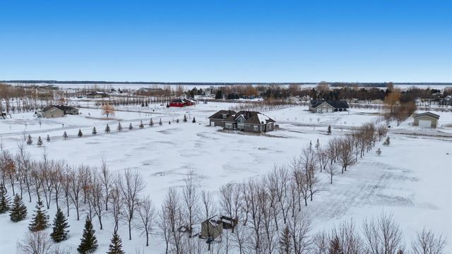 7179 37th Street N, Moorhead, MN 56560