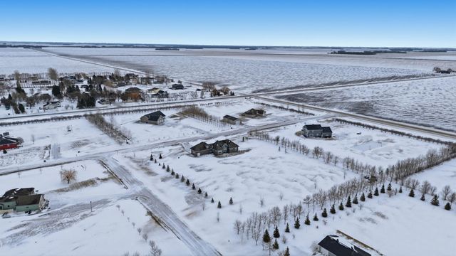 7179 37th Street N, Moorhead, MN 56560