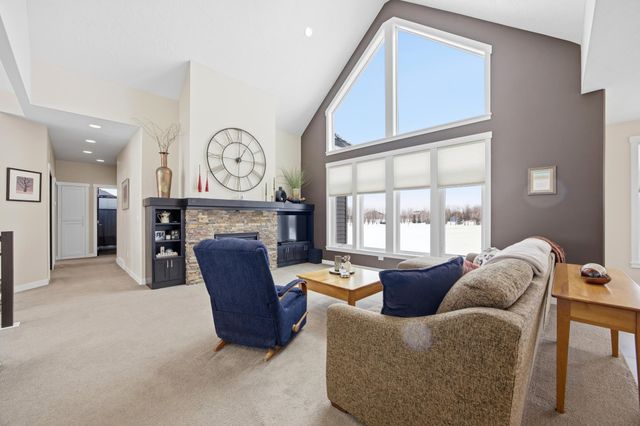 7179 37th Street N, Moorhead, MN 56560