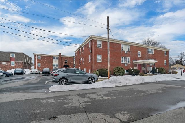 5 GARIBALDI Street 33, North Providence, RI 02911