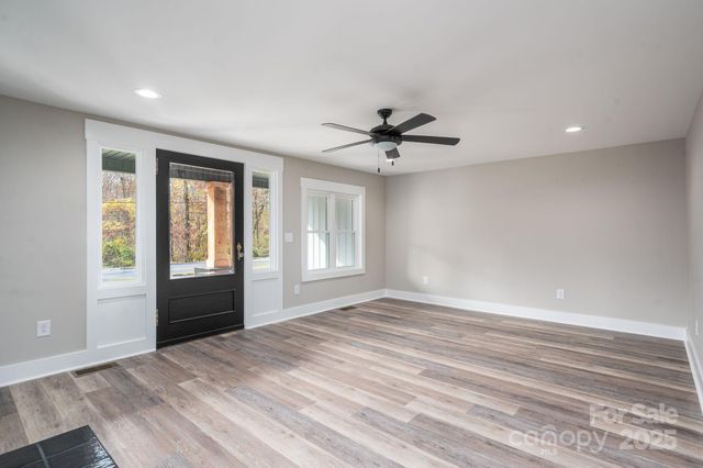 926 Howard Avenue, Gastonia, NC 28054