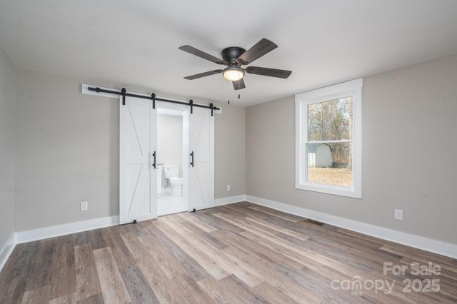 926 Howard Avenue, Gastonia, NC 28054