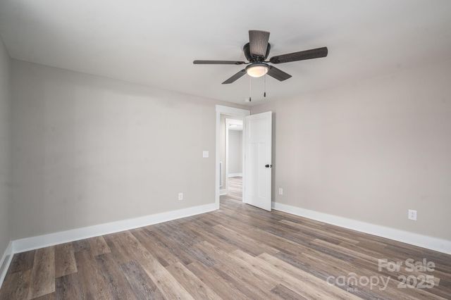 926 Howard Avenue, Gastonia, NC 28054