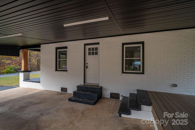 926 Howard Avenue, Gastonia, NC 28054