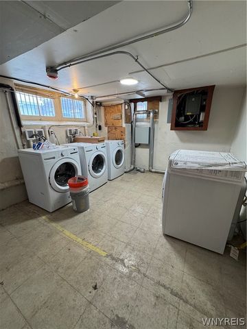 121 West Humboldt Parkway, Buffalo, NY 14214