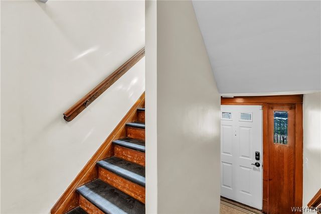 121 West Humboldt Parkway, Buffalo, NY 14214