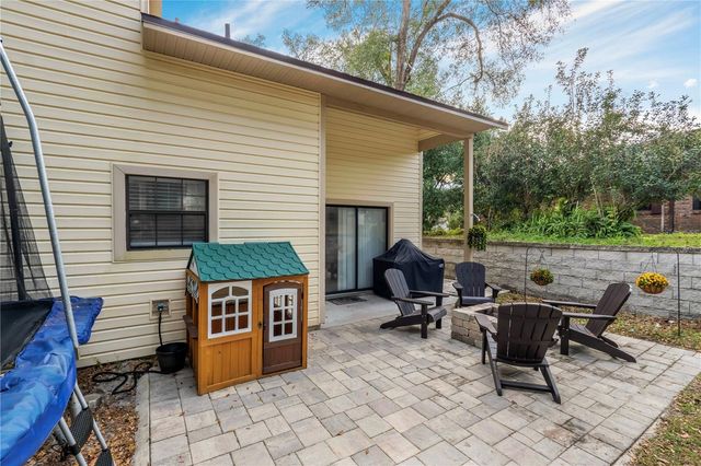 425 BLACK IRONWOOD DRIVE, Deland, FL 32724