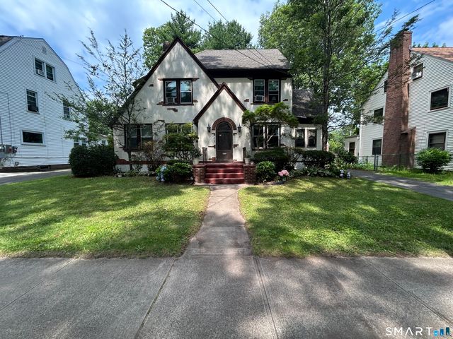 114 Colony Road, New Haven, CT 06511
