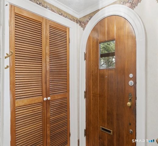 114 Colony Road, New Haven, CT 06511