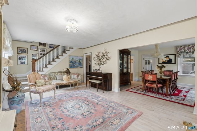 114 Colony Road, New Haven, CT 06511