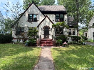 114 Colony Road, New Haven, CT 06511
