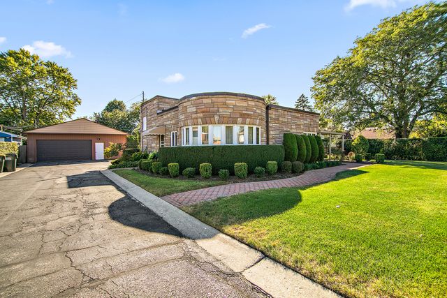 10510 W Fullerton Avenue, Melrose Park, IL 60164