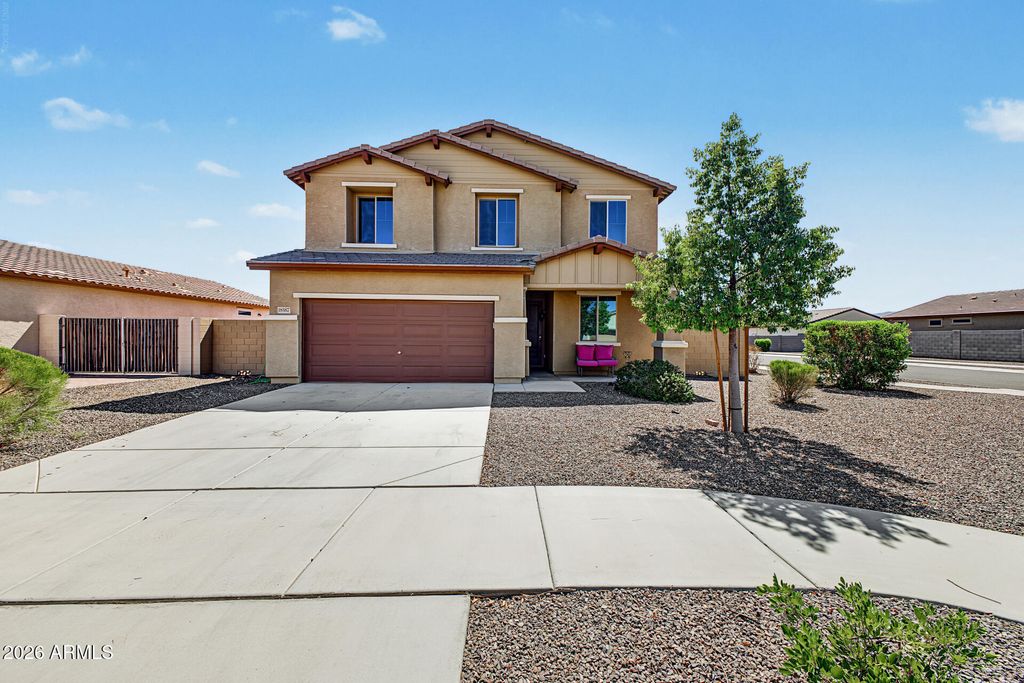 18587 W WILLIAMS Road, Surprise, AZ 85387 — exterior