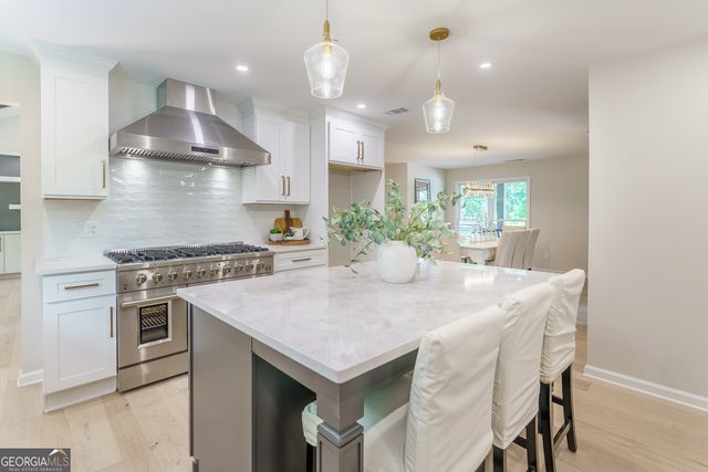 6296 Courtside Drive, Peachtree Corners, GA 30092