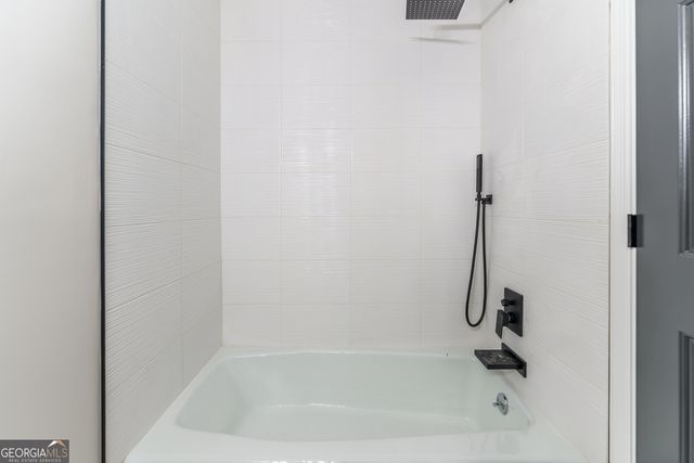 6296 Courtside Drive, Peachtree Corners, GA 30092