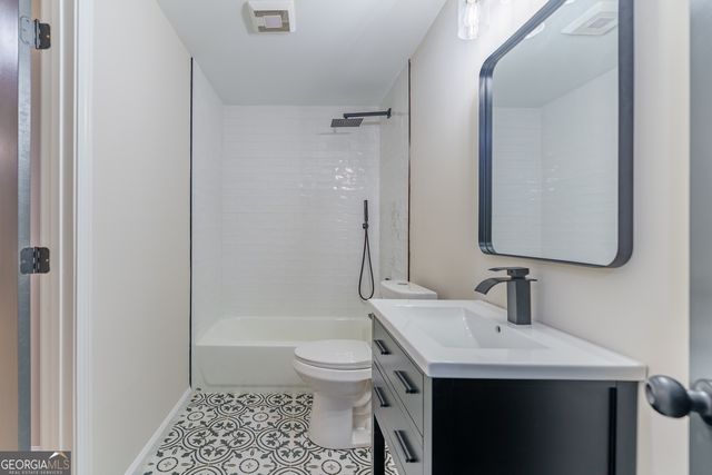 6296 Courtside Drive, Peachtree Corners, GA 30092