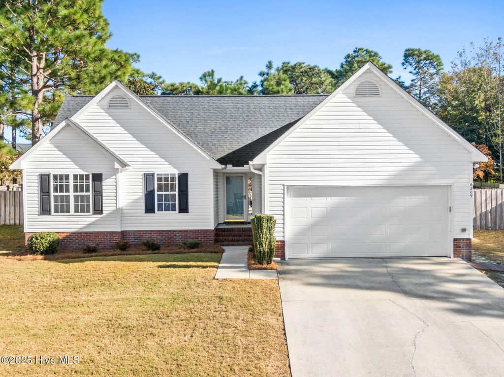 6809 Lipscomb Drive, Wilmington, NC 28412