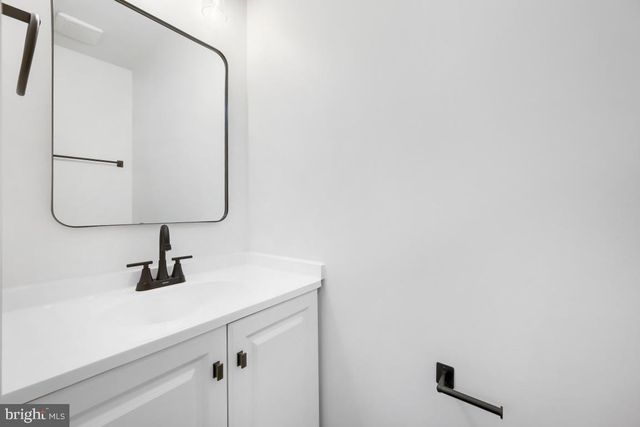 8573 BLACK STAR CIR, Columbia, MD 21045
