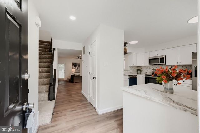 8573 BLACK STAR CIR, Columbia, MD 21045
