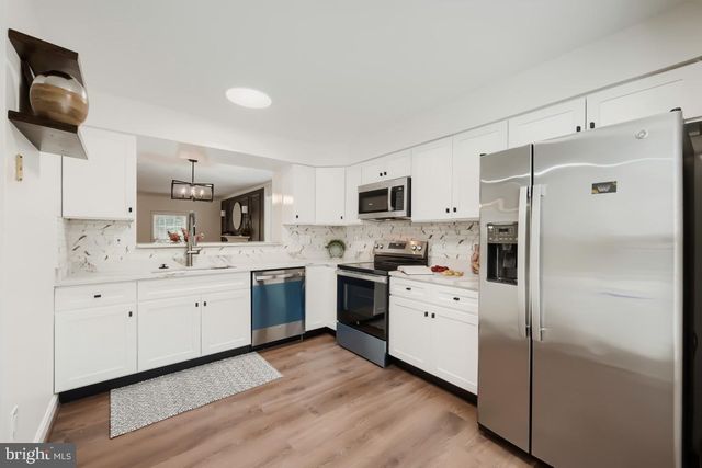 8573 BLACK STAR CIR, Columbia, MD 21045