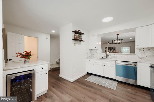 8573 BLACK STAR CIR, Columbia, MD 21045