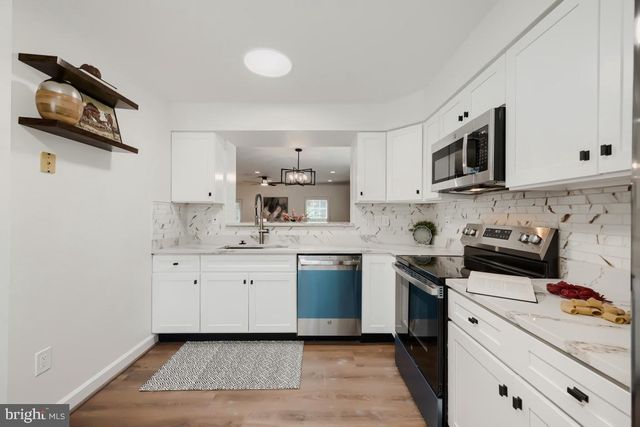 8573 BLACK STAR CIR, Columbia, MD 21045