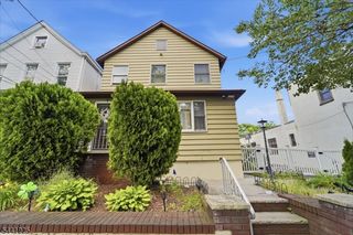 30 Getty Ave, Clifton City, NJ 07011