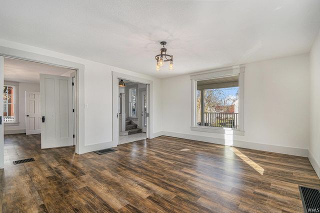 203 W Third Street, Ligonier, IN 46767