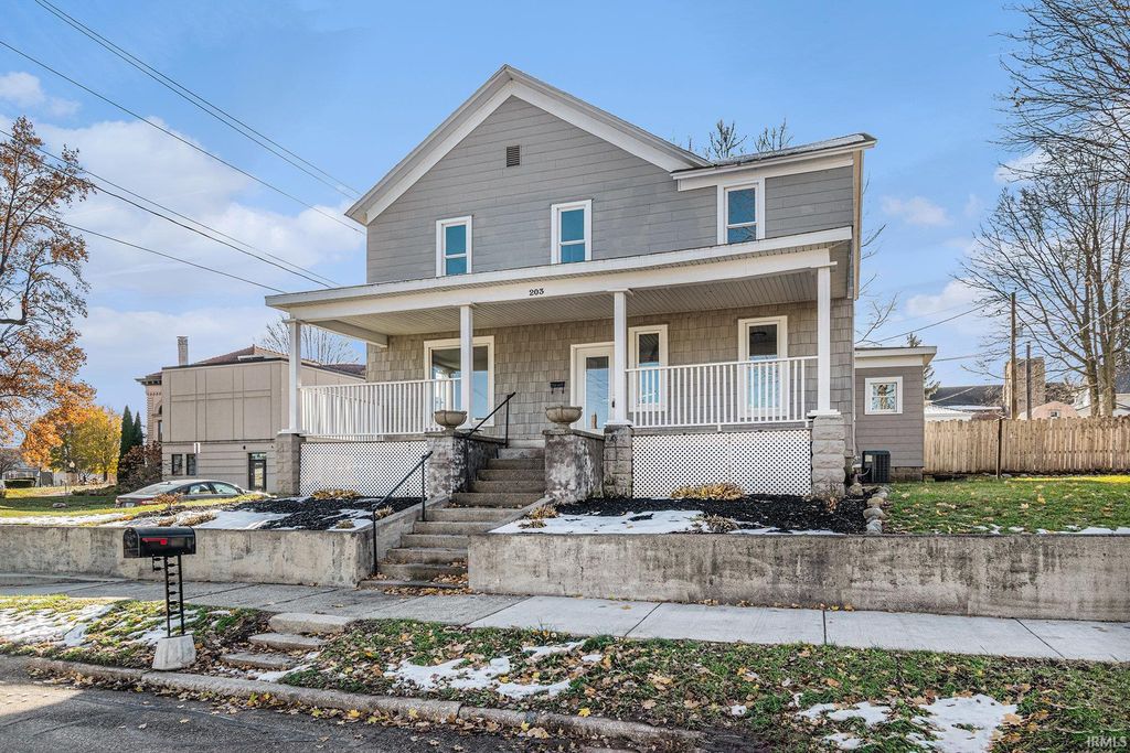 203 W Third Street, Ligonier, IN 46767