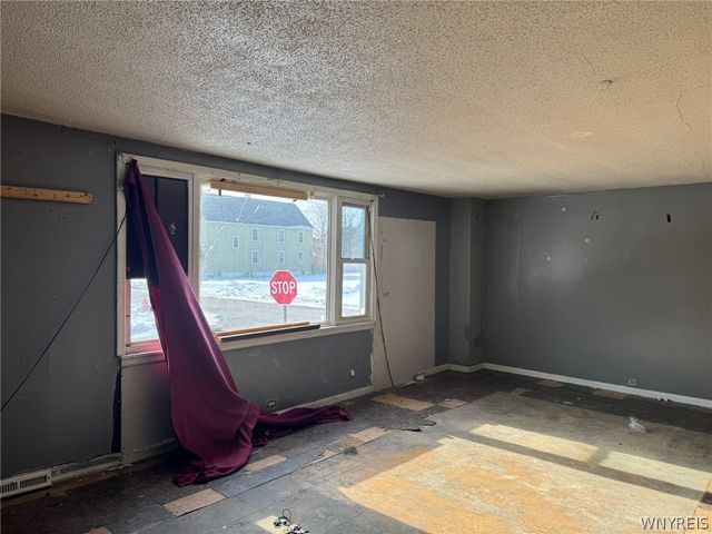 64 Wescott Street, Buffalo, NY 14210