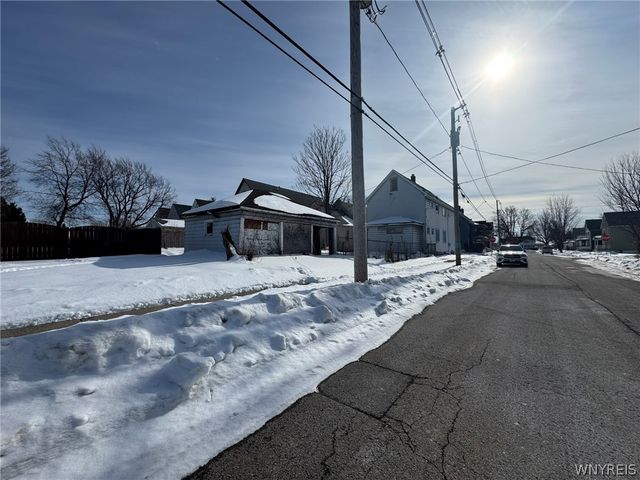 64 Wescott Street, Buffalo, NY 14210