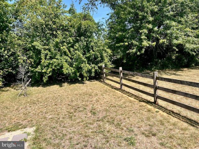 20 MEADOW LARK DR, Milford, DE 19963