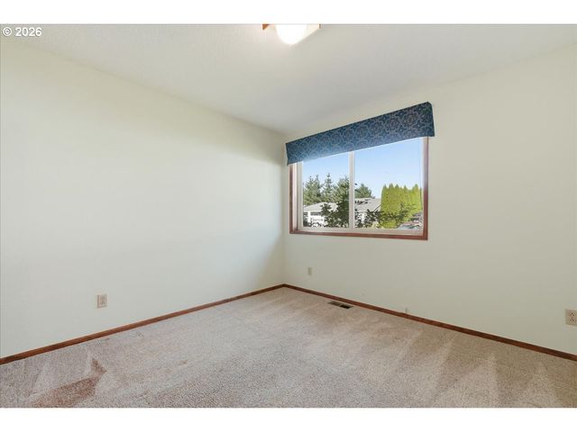 2559 S DOGWOOD Ter, Cornelius, OR 97113