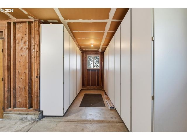 2559 S DOGWOOD Ter, Cornelius, OR 97113