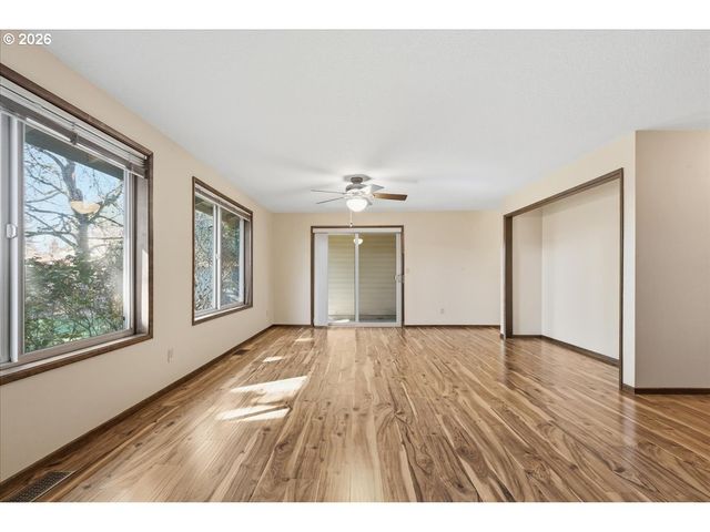 2559 S DOGWOOD Ter, Cornelius, OR 97113