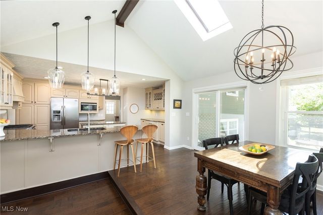 198 Plymouth Drive, Bay Village, OH 44140