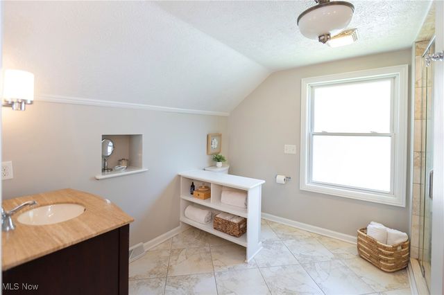 198 Plymouth Drive, Bay Village, OH 44140